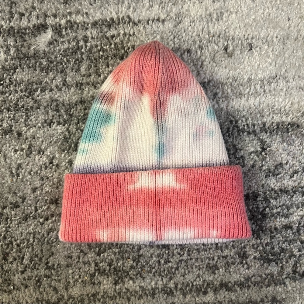 NWT Pixie Lane Tie Dye Beanie - Picture 2 of 3